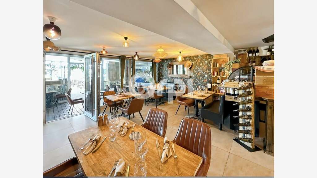 Murs restaurant de 85m² à vendre à Cogolin
