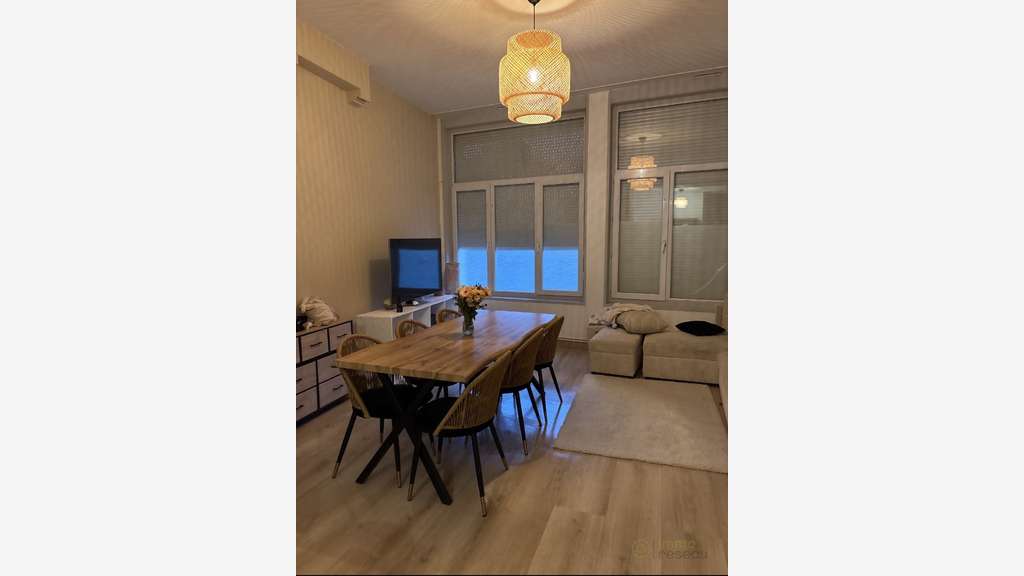 A VENDRE SUR LA COMMUNE DE CONDE SUR L'ESCAUT Vene