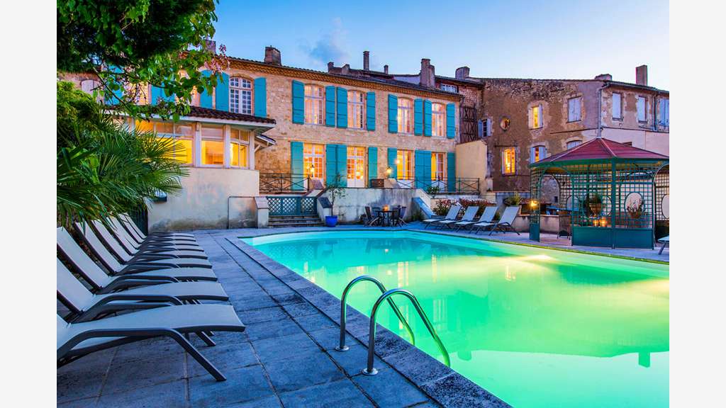 Hôtel particulier au coeur d'une ville 