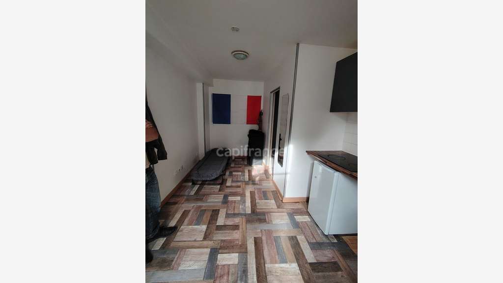 Immeuble de 123m² à vendre à Coulanges-la-Vineuse