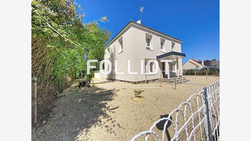 A vendre immeuble à Courseulles Sur Mer  
