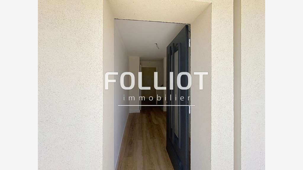 A vendre immeuble à Courseulles Sur Mer  