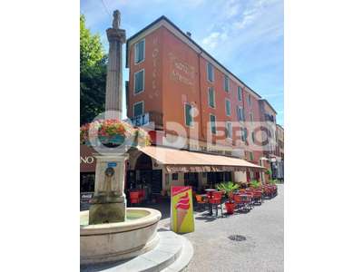 Vente Immeubles commerciaux / Mixtes à Digne-les-Bains