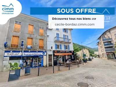 AV ensemble immobilier + murs commerciaux à Domène
