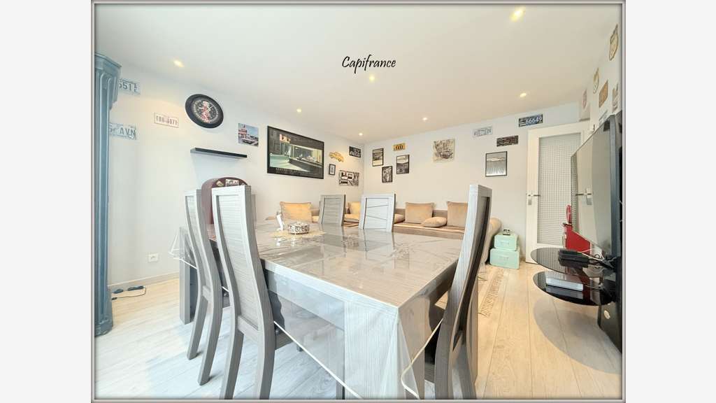 DRANCY - IMMEUBLE 2 APPARTEMENTS F3 + GARAGES +