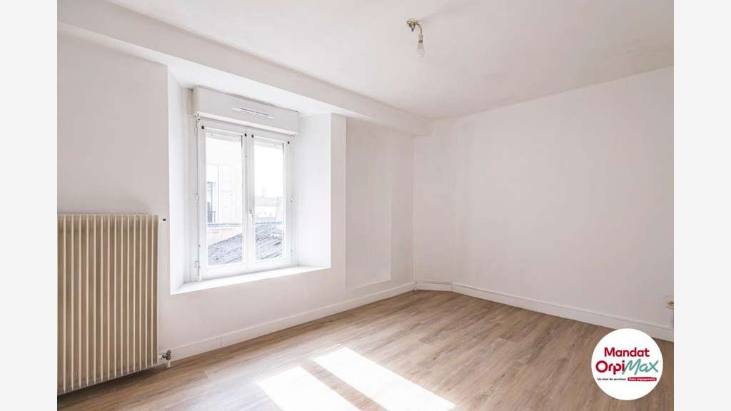 Immeuble de 2 appartements proche centre ville