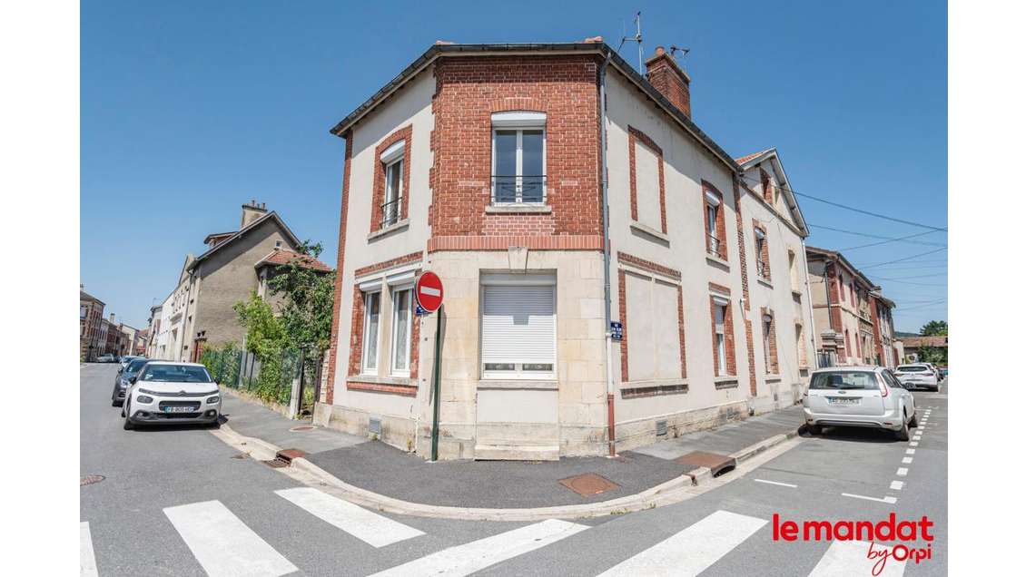 Immeuble À Vendre