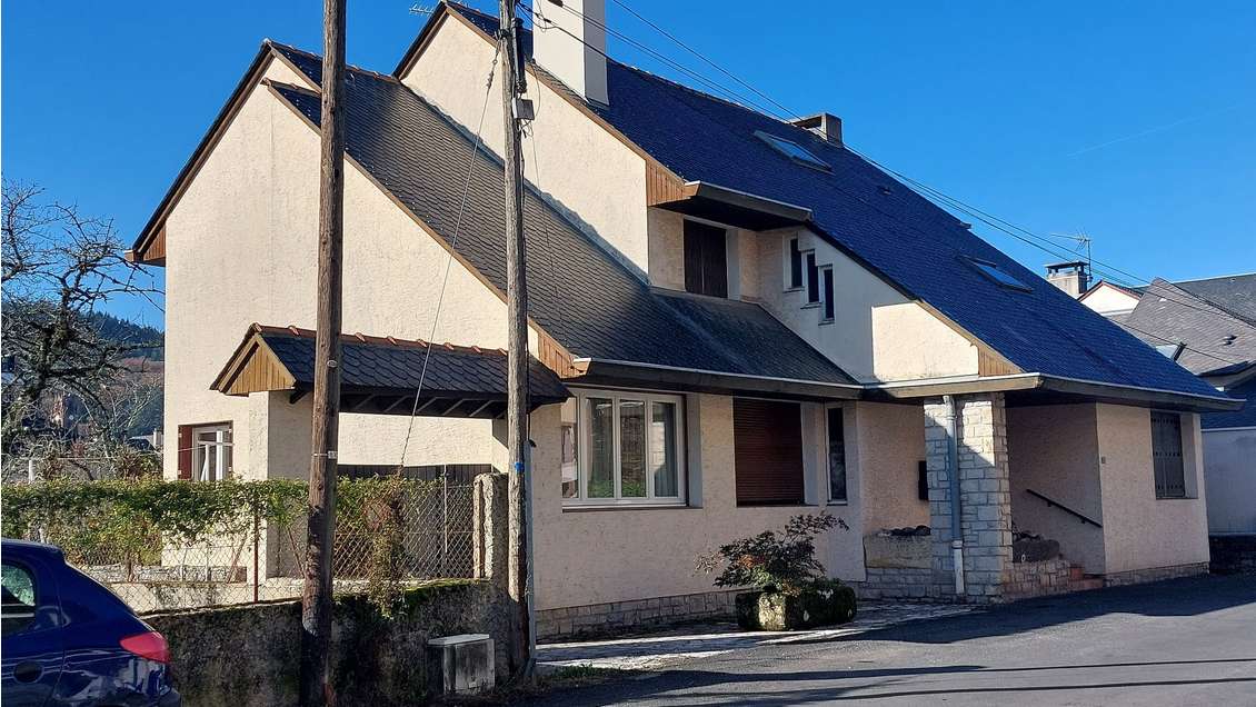 Vente villa touristique pour gîte 240m² à Espalion