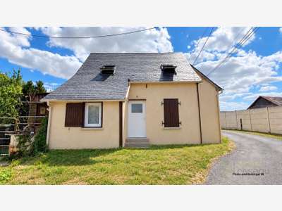 AV immeuble locatif 82m² Esquennoy proche Breteuil