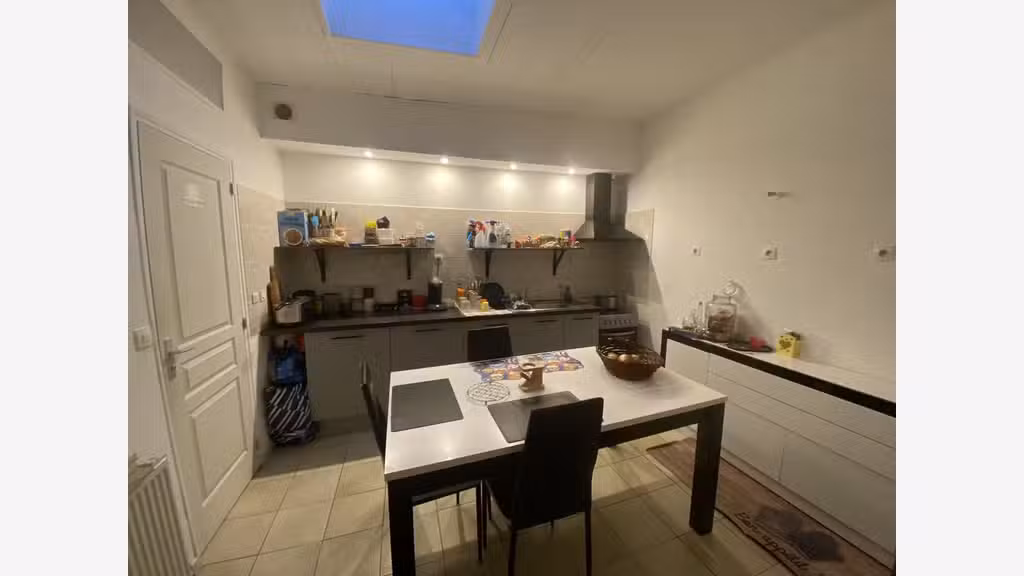 Immeuble de caractère loué à Faches-Thumesnil