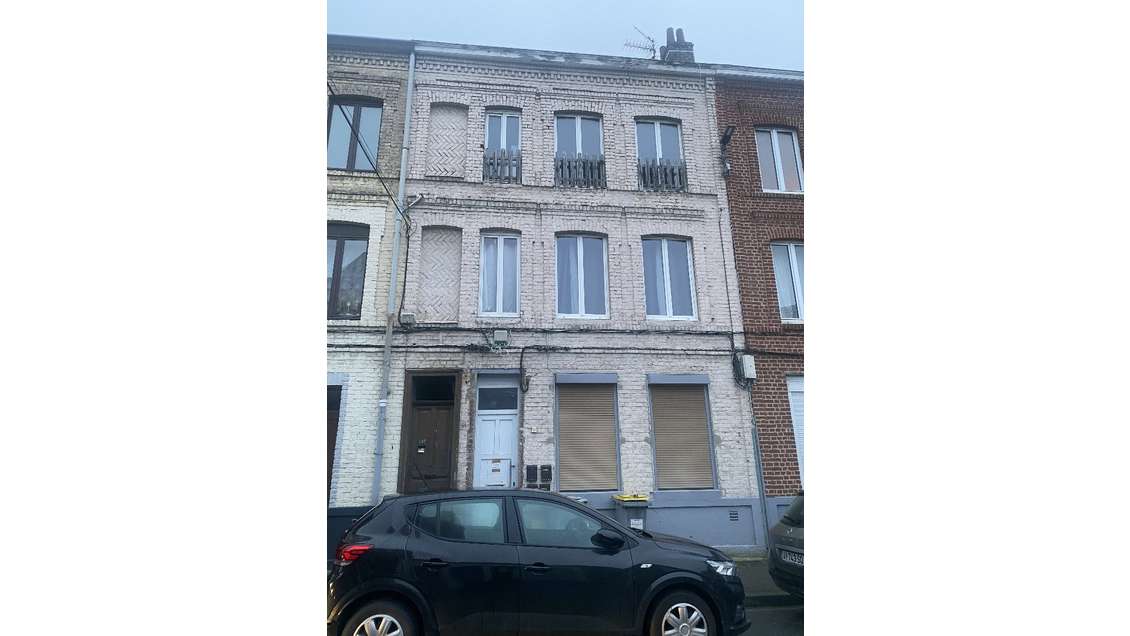 Immeuble de caractère loué à Faches-Thumesnil