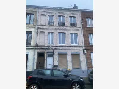 Immeuble de caractère loué à Faches-Thumesnil