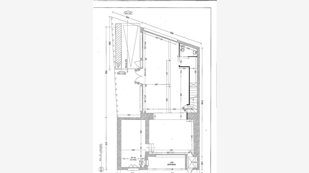 AV petit immeuble à 10 mns de Fontainebleau N7