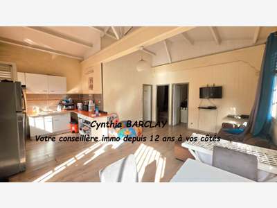 FORT-DE-FRANCE, Immeuble de rapport de 182,18 m² c