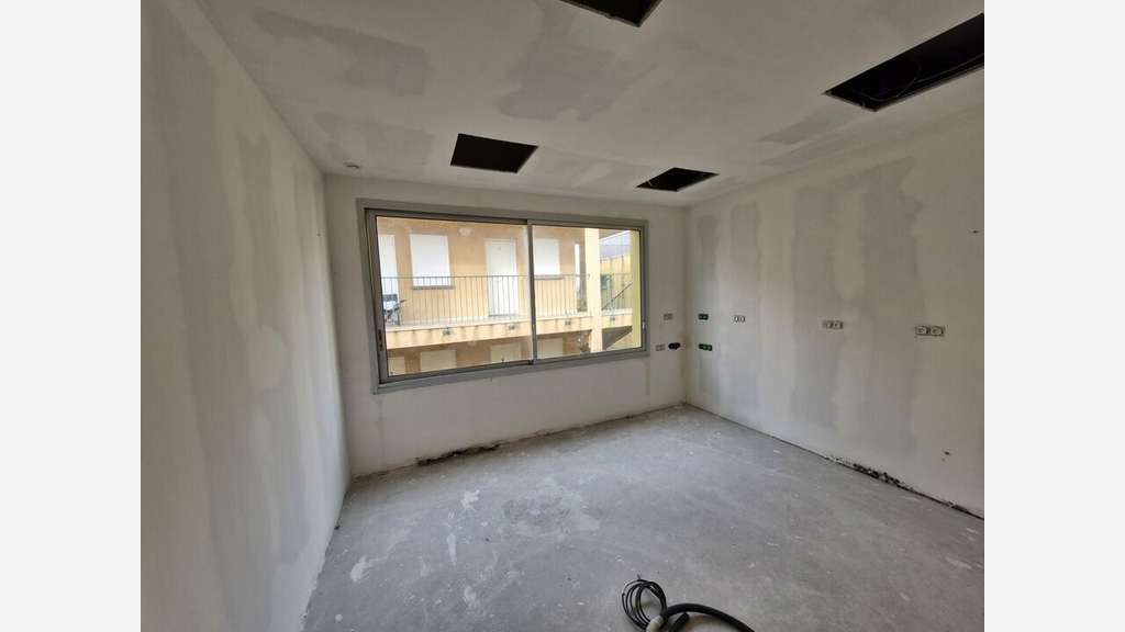 Investissement locaux neufs à vendre à Fos-sur-Mer