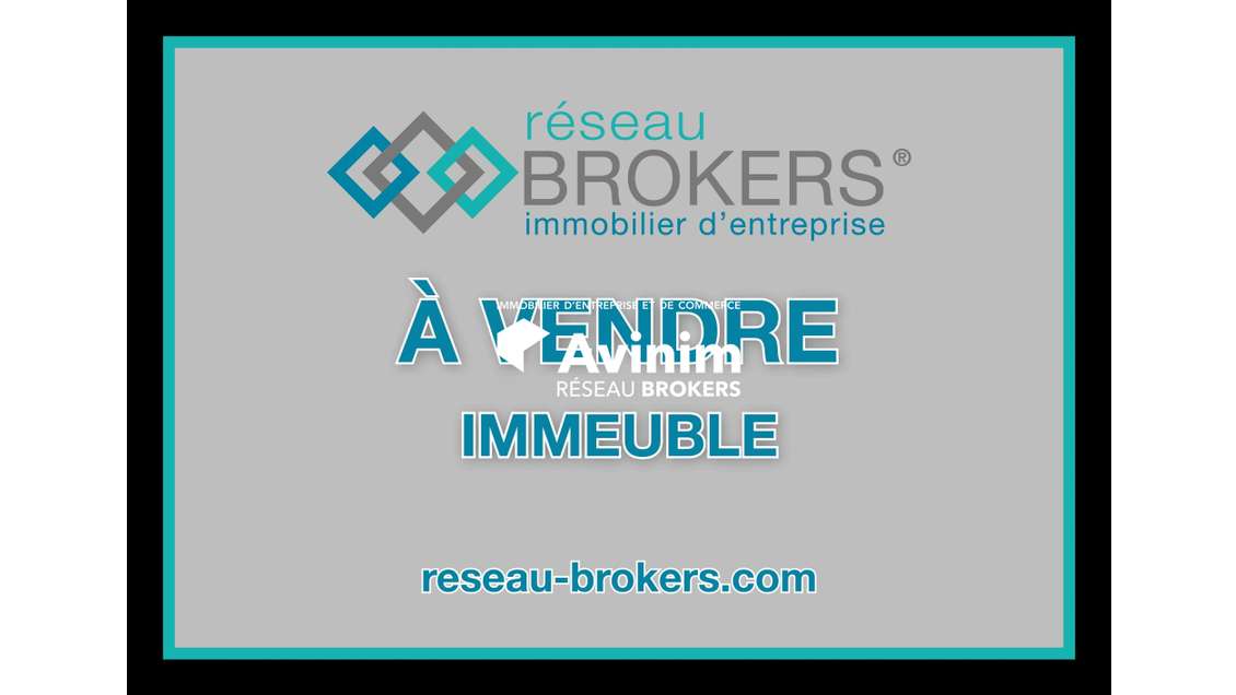 A VENDRE IMMEUBLE DE RAPPORT DE 612 M²