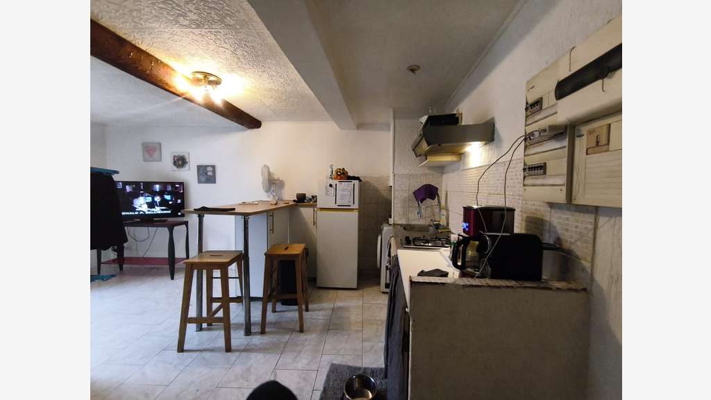 A vendre bel immeuble au coeur de Gonfaron 