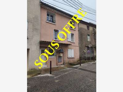 A vendre bel immeuble au coeur de Gonfaron 