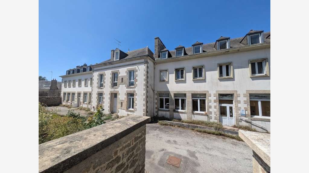AV immeuble de rapport 600m² à Guemene sur Scorff