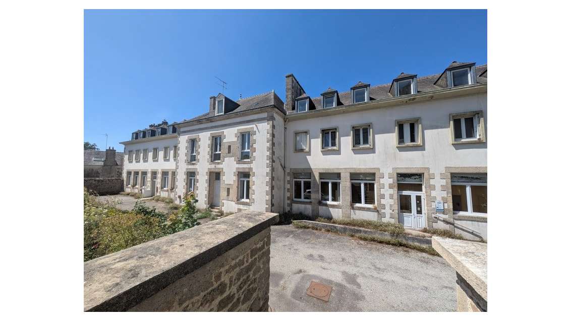 AV immeuble de rapport 600m² à Guemene sur Scorff