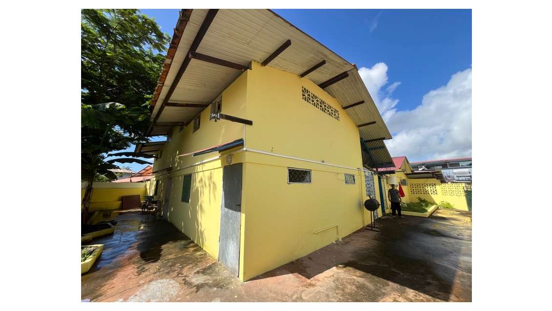 Immeuble à vendre KOUROU (973)