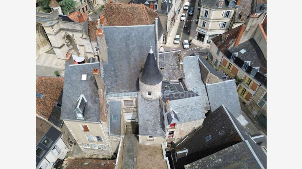 AV immeuble historique 670m² La Charité-sur-Loire