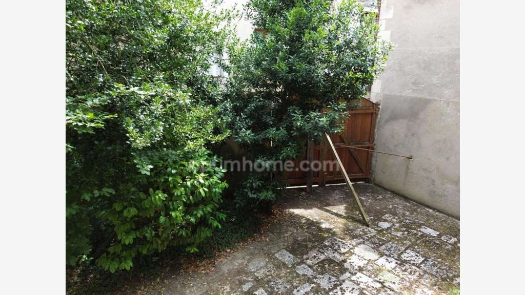 AV immeuble historique 670m² La Charité-sur-Loire