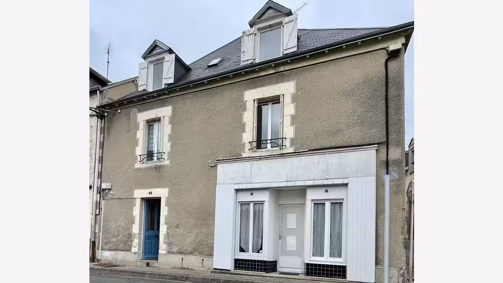 AV immeuble 125m² en centre-ville La Souterraine