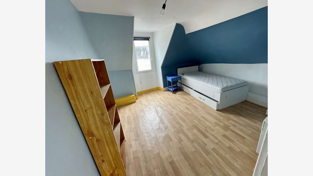 AV immeuble 125m² en centre-ville La Souterraine