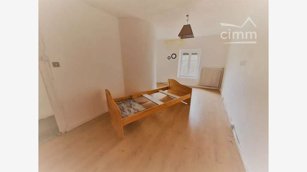 Av immeuble de 126m² au cœur de La Tour-du-Pin