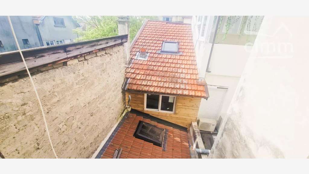 Av immeuble de 126m² au cœur de La Tour-du-Pin