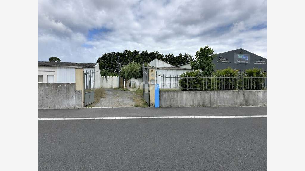 Vente bureaux 177m² zone des greffières à Lagord