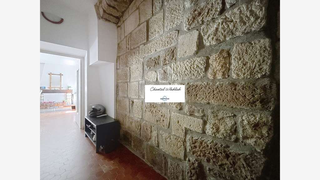 Immeuble à vendre LARGENTIERE (07) 340 m2 dont