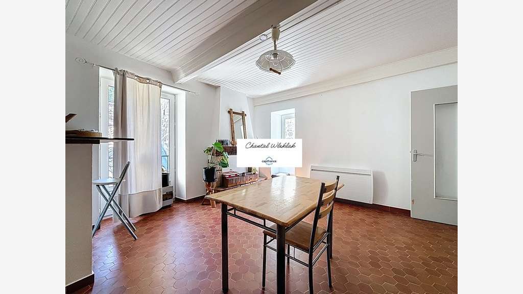 Immeuble à vendre LARGENTIERE (07) 340 m2 dont