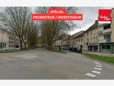 A vendre ensemble immobilier en centre-ville Laval