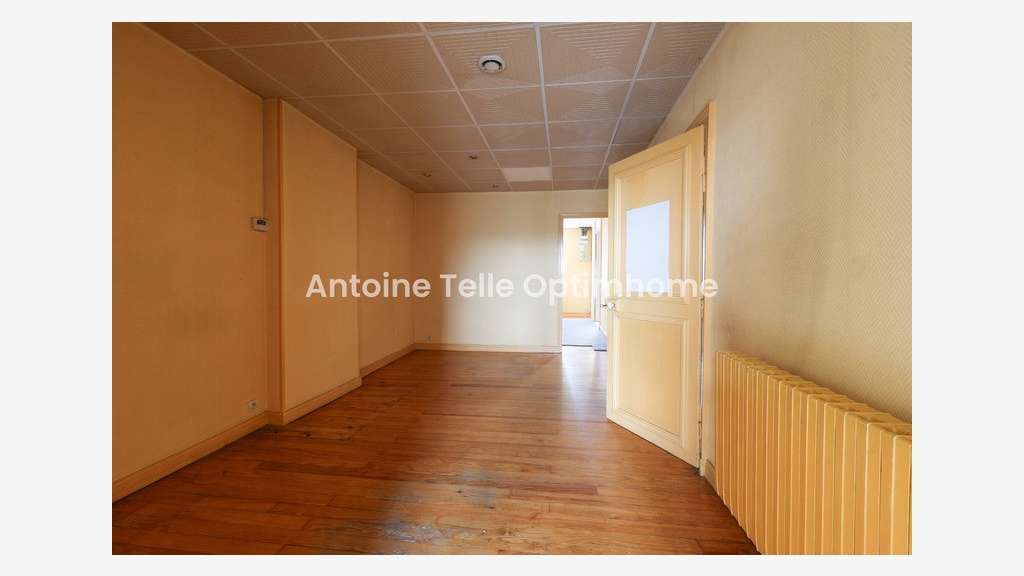 Immeuble de rapport 4 logements + places de