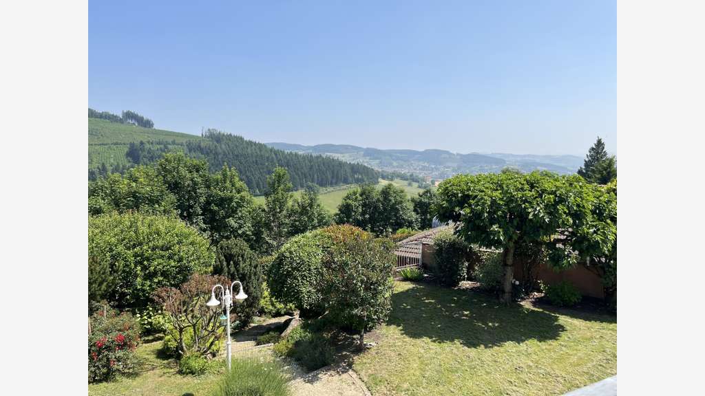 Vente murs hôtel rest vue panoramique Le Cergne
