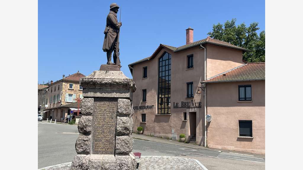 Vente murs hôtel rest vue panoramique Le Cergne
