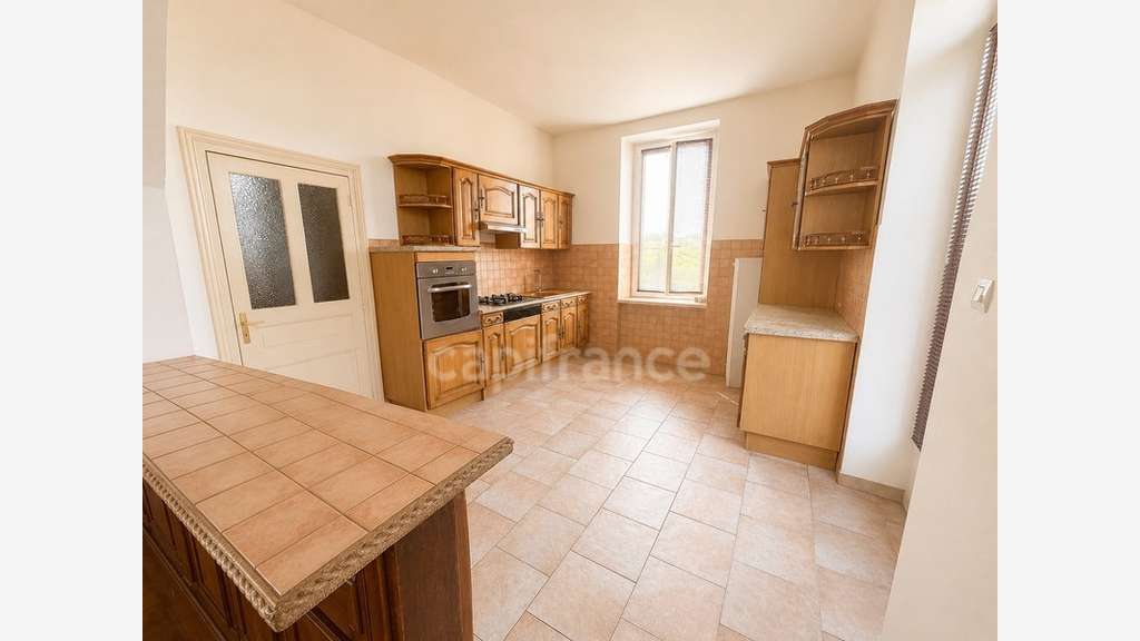 Immeuble de 241m² à vendre le Creusot (71)