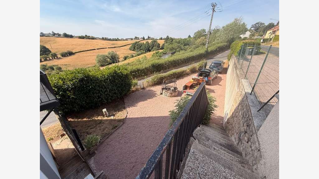 Immeuble de 241m² à vendre le Creusot (71)