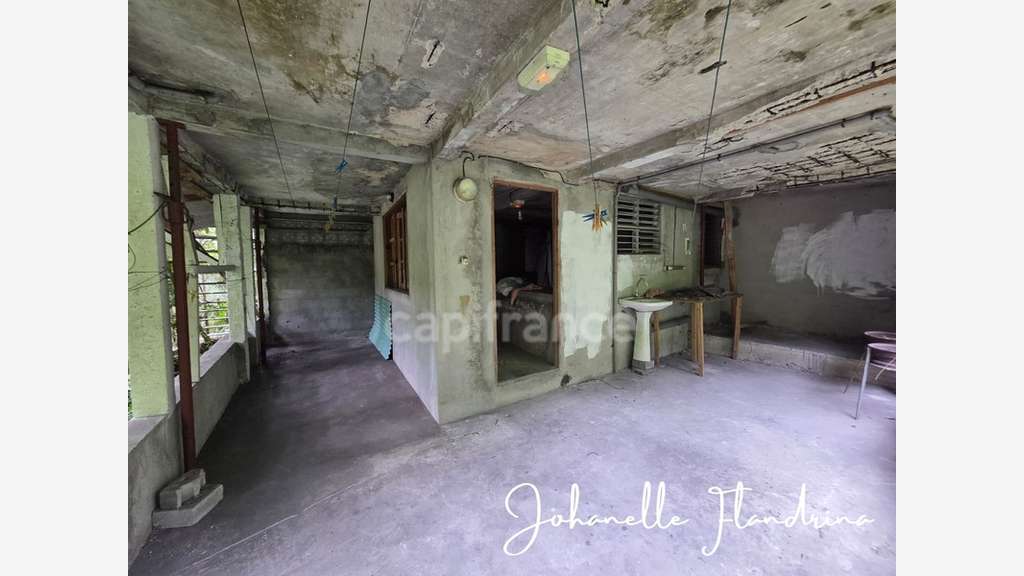 Vente hôtel de tourisme 567m² à rénover Le Gosier