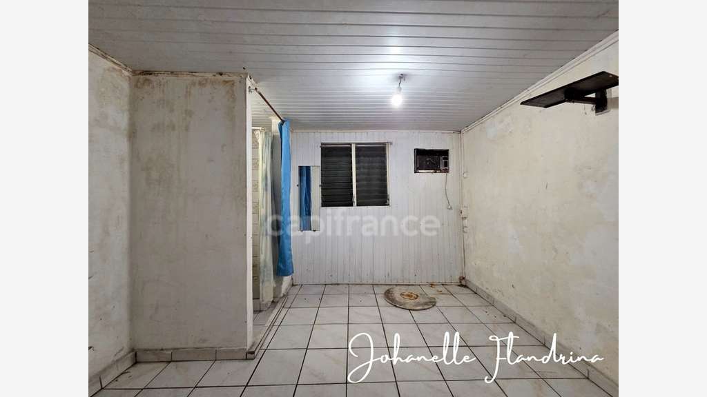 Vente hôtel de tourisme 567m² à rénover Le Gosier