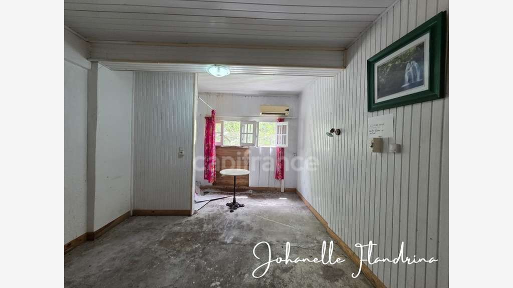 Vente hôtel de tourisme 567m² à rénover Le Gosier