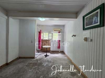 Vente hôtel de tourisme 567m² à rénover Le Gosier