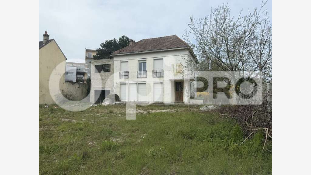 Vente immeuble à rénover 150m² Le Havre Bléville