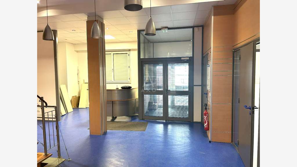 Immeuble à deux pas du métro Mairie des Lilas 