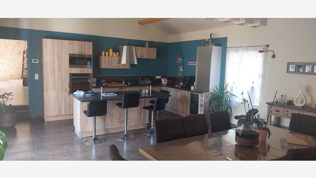 MURS RESTAURANT LOGEMENT CHAMBRES HOTES
