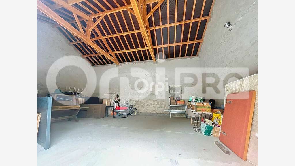 Local de stockage 89m² à vendre à Limoges