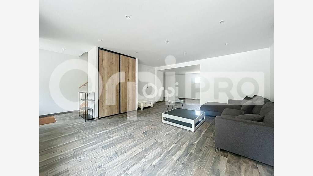 Local de stockage 89m² à vendre à Limoges