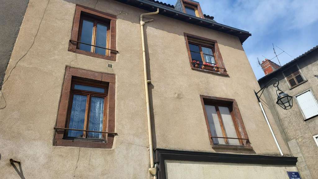 AV immeuble 6 apparts + local 225m² Limoges centre